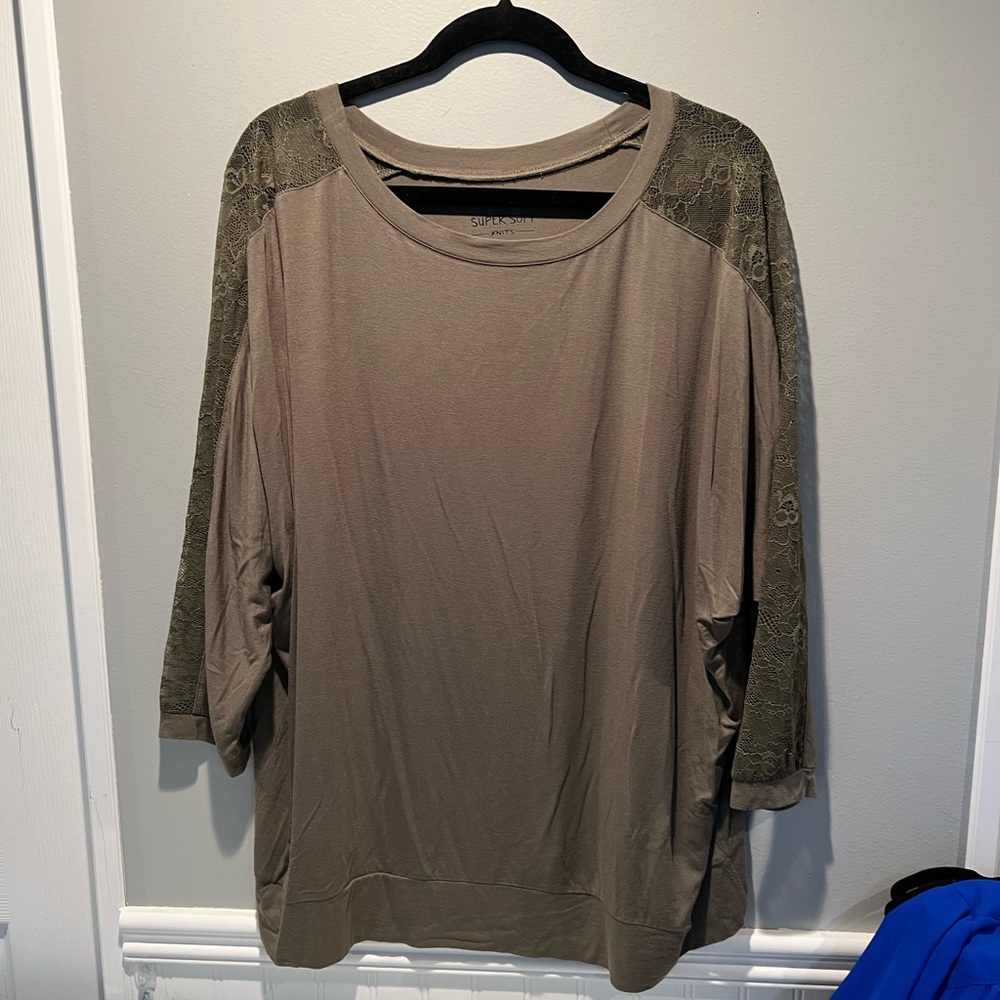 Torrid Size 1 Super Soft Tee